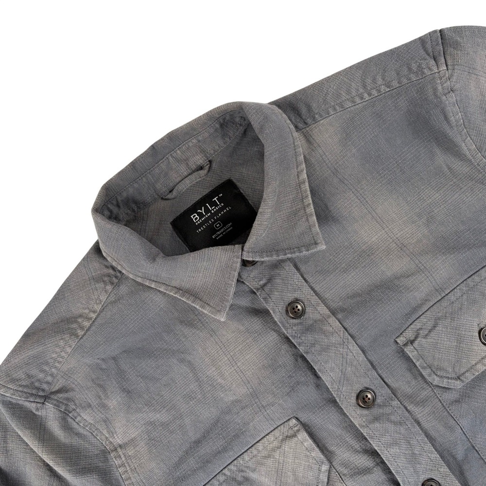 BYLT Premium Basics Shirt Mens M Gray Plaid Trestles Flannel Long Sleeve Pockets